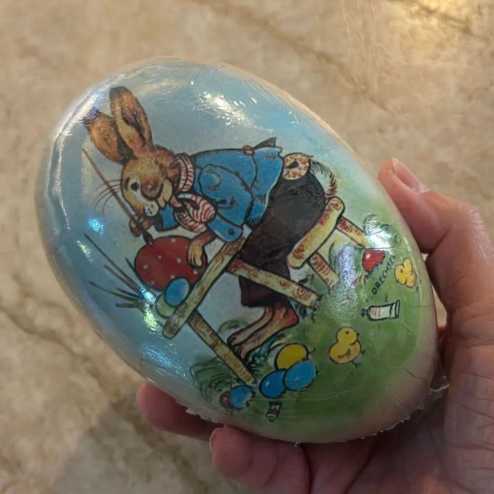 Easter Egg Candy Container - Picture 3 of 5